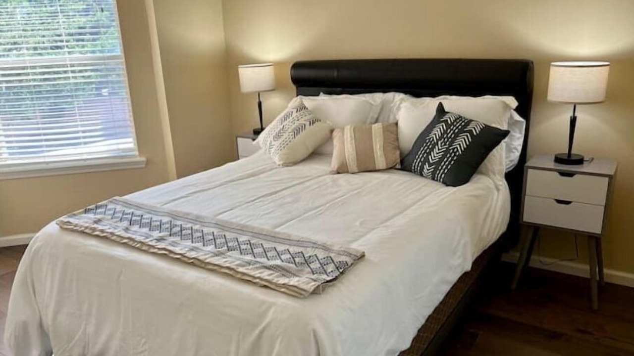 Photo of Bedroom in Northeast Heights