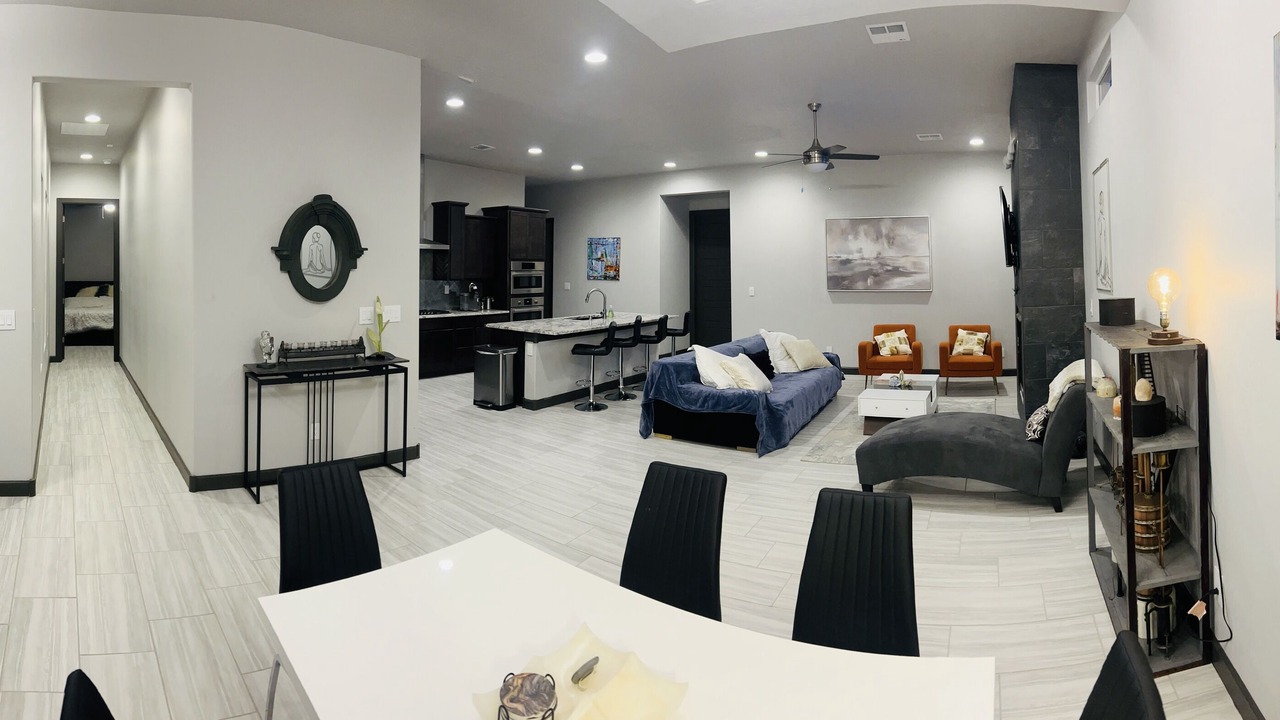 Photo of Livingroom in Mesa Del Sol Innovation Park