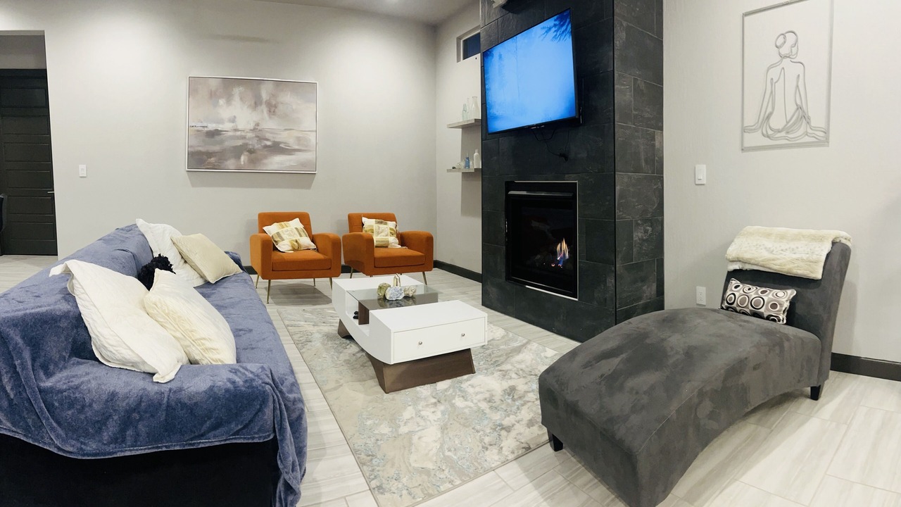 Photo of Livingroom in Mesa Del Sol Innovation Park