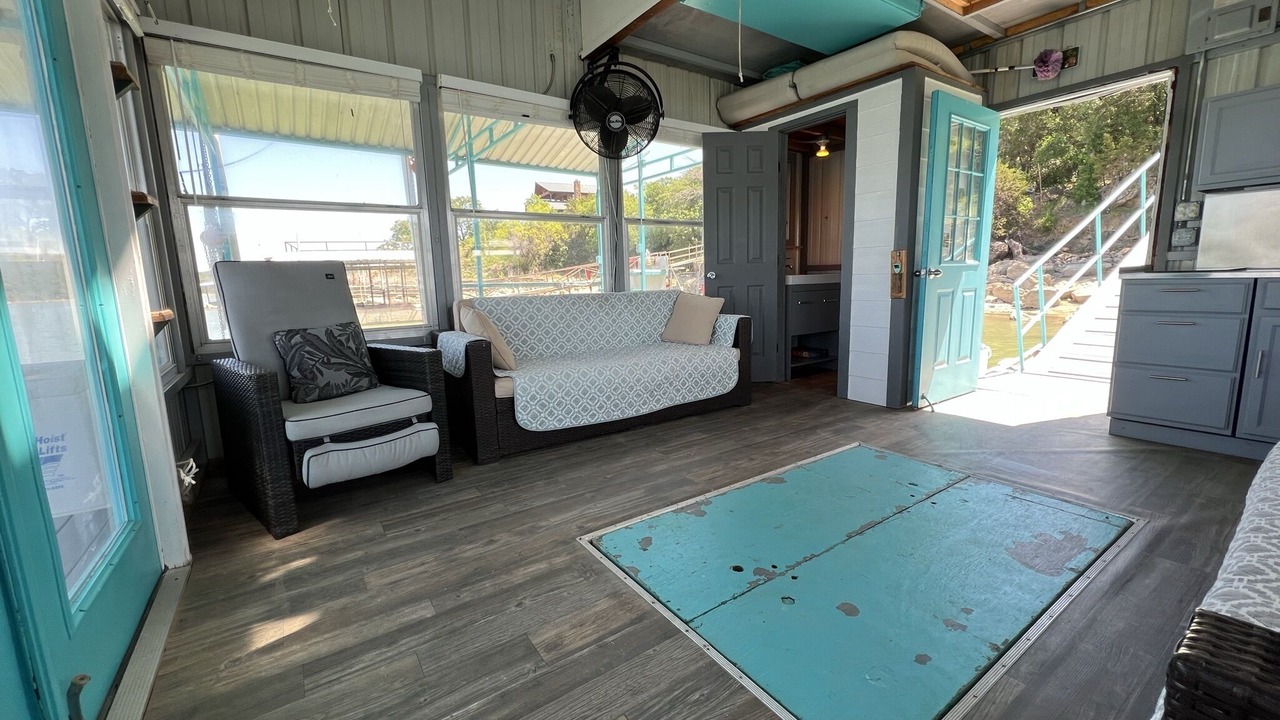 Photo of Livingroom in Gordon