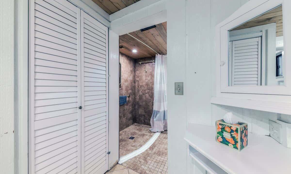Photo of Bathroom in Alto