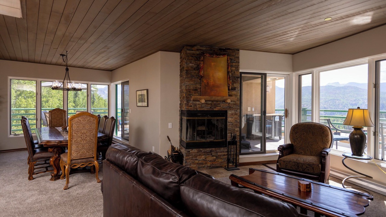 Photo of Livingroom in Purgatory