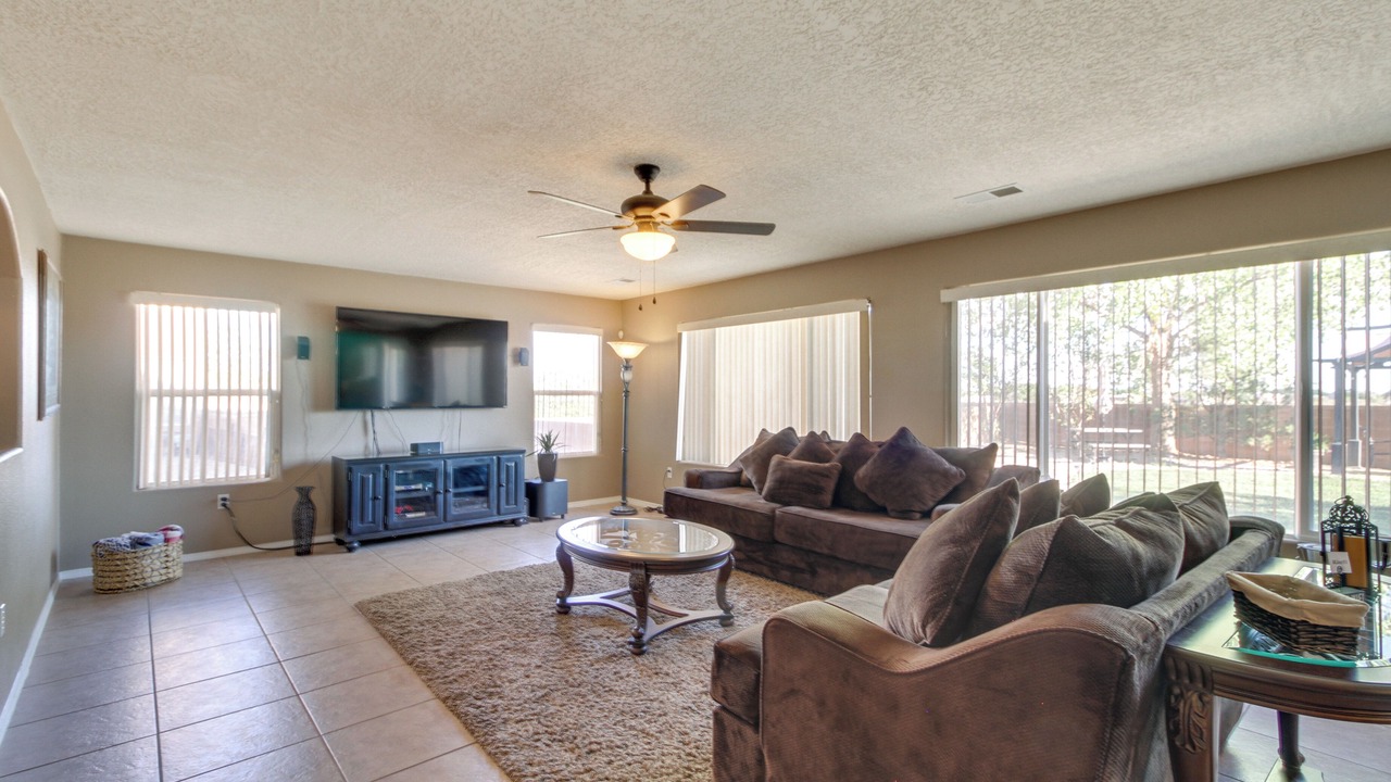 Photo of Bedroom in Los Lunas