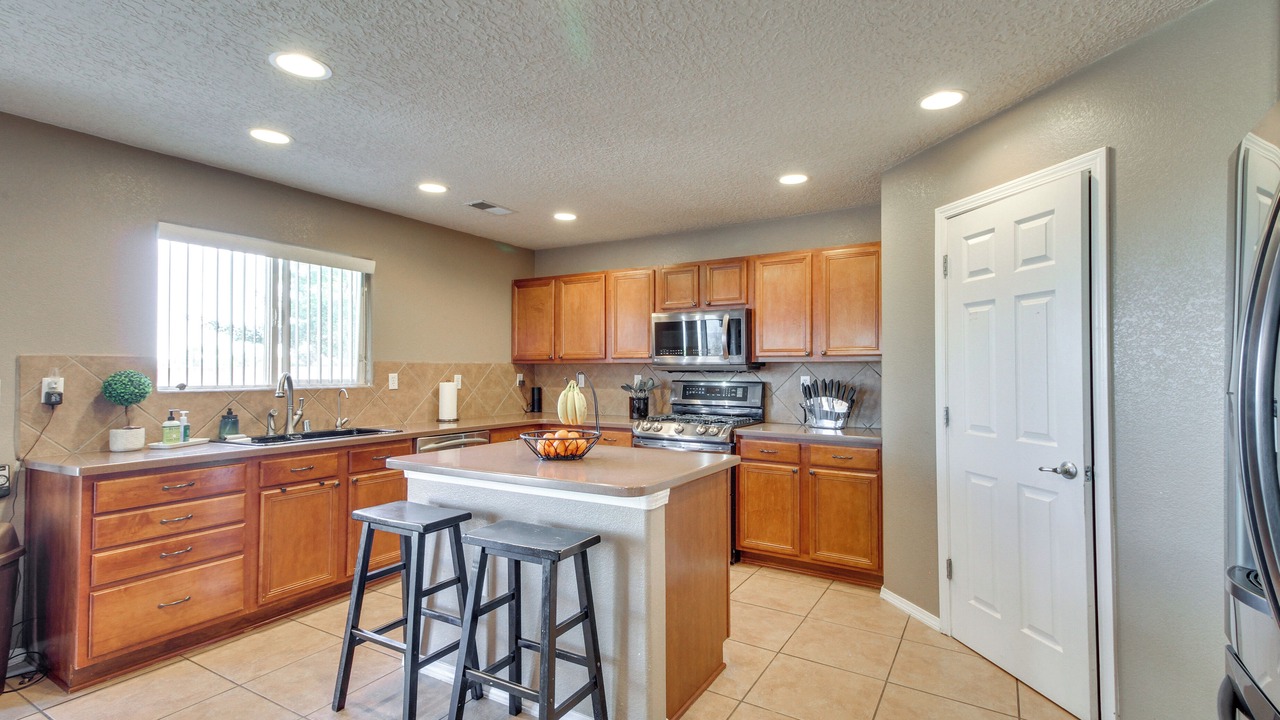 Photo of Kitchen in Los Lunas