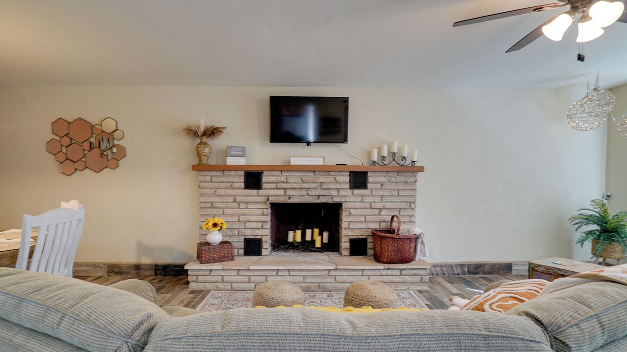 Photo of Livingroom in Tyrone