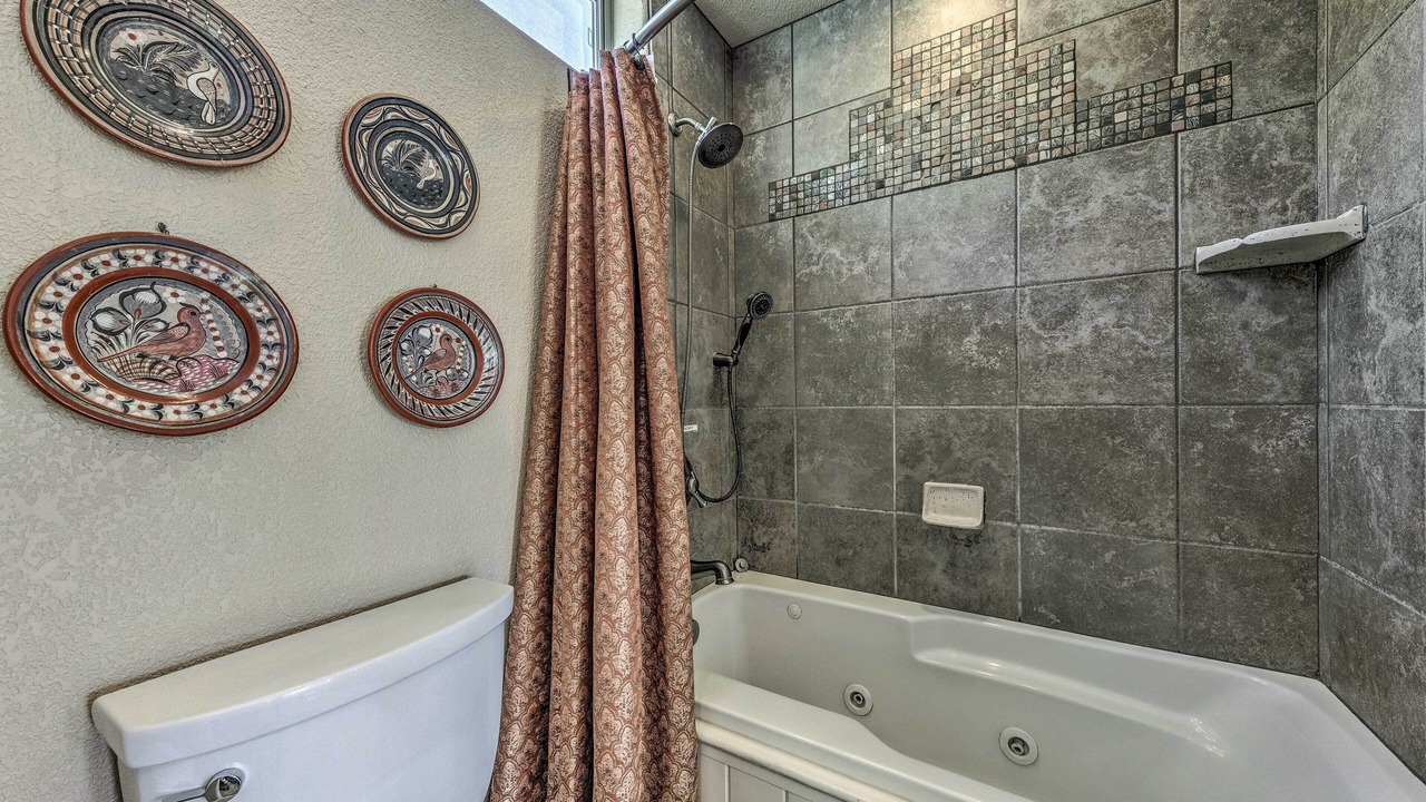 Photo of Bathroom in Ruidoso