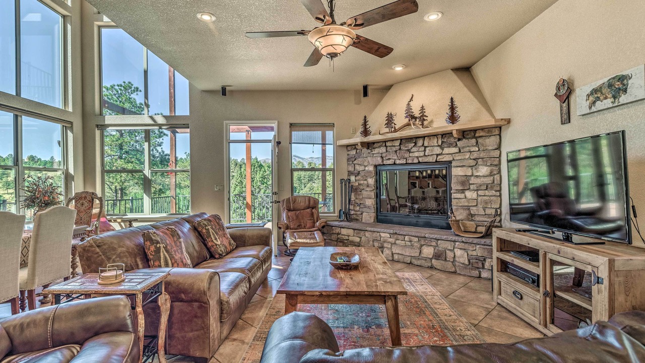 Photo of Livingroom in Ruidoso