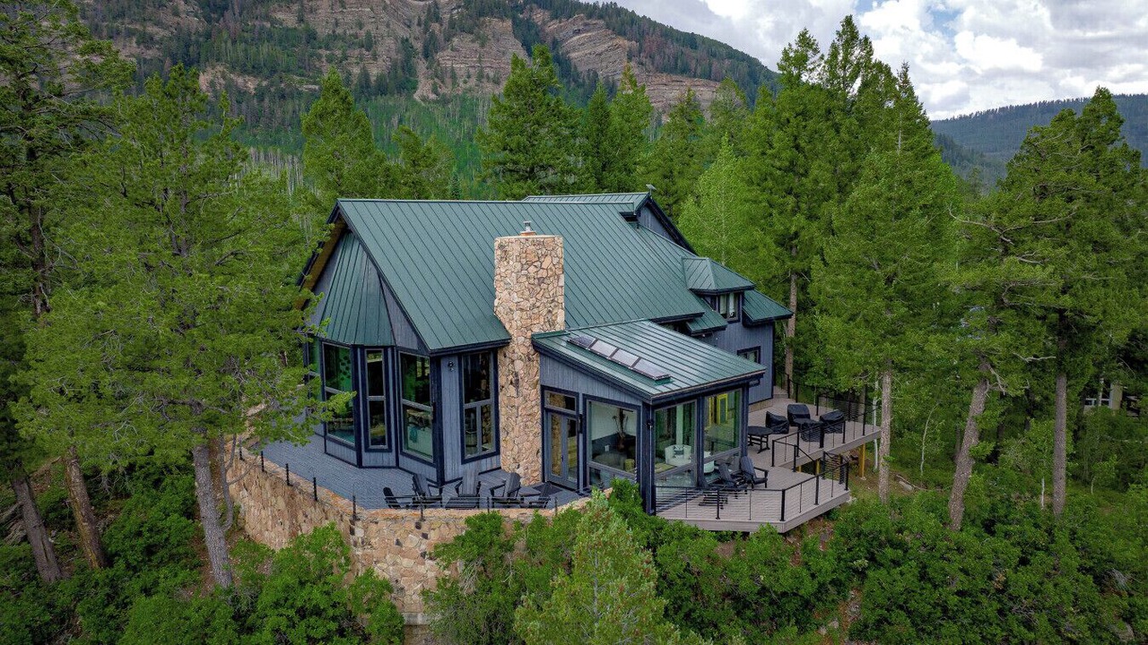 Photo of Outdoor in Columbine Lake