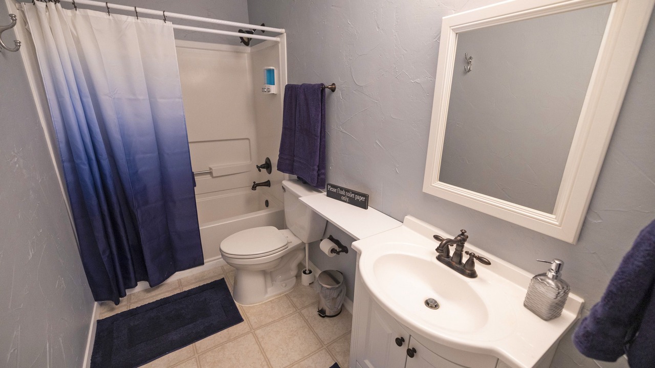 Photo of Bathroom in Granbury