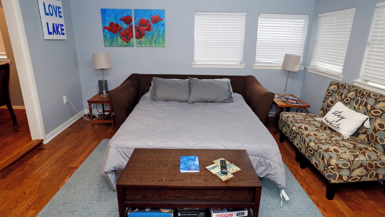 Photo of Bedroom in Granbury