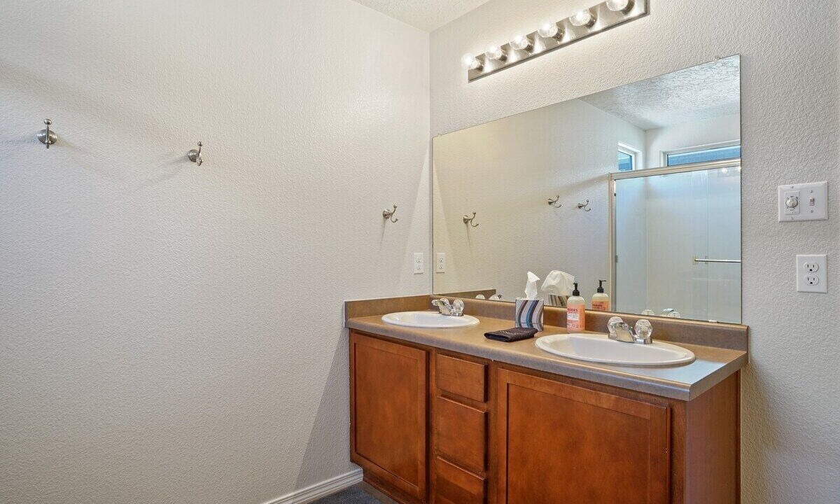 Photo of Bathroom in Rio Rancho