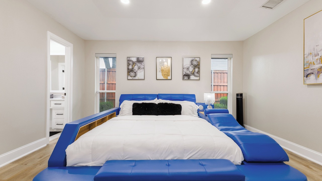 Photo of Bedroom in Park Central