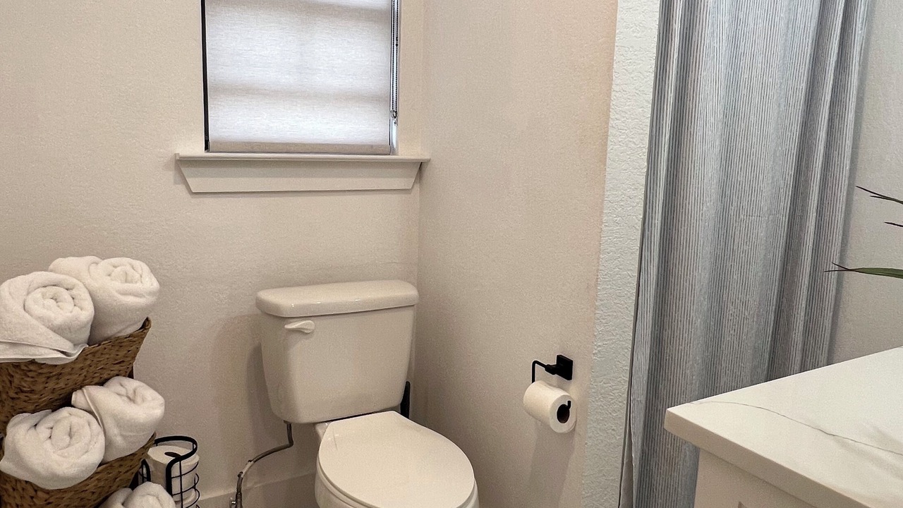 Photo of Bathroom in Gordon