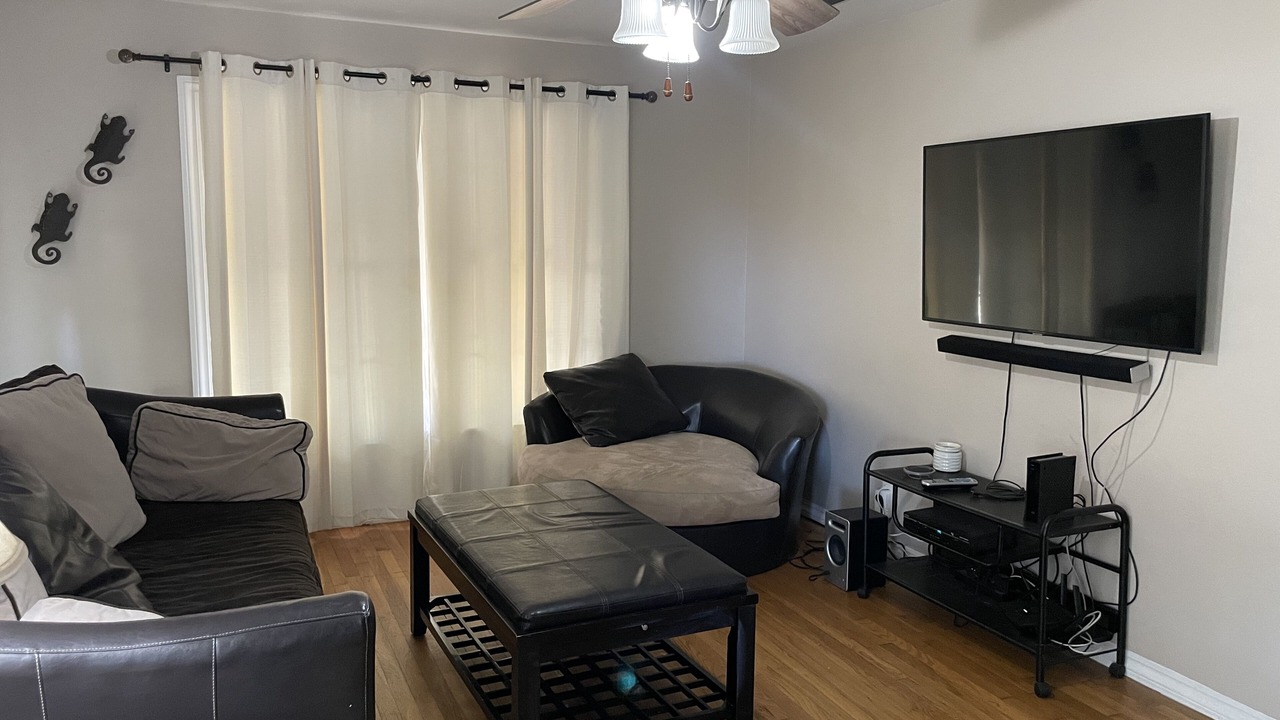 Photo of Livingroom in Springtown