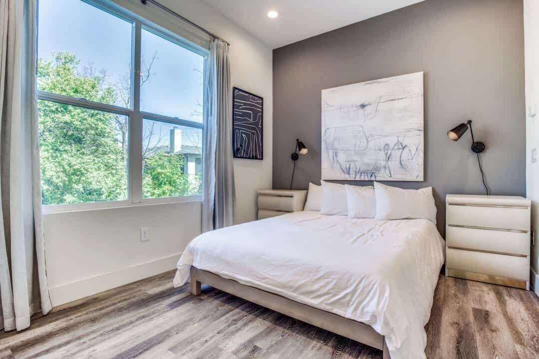 Photo of Bedroom in Oak Lawn