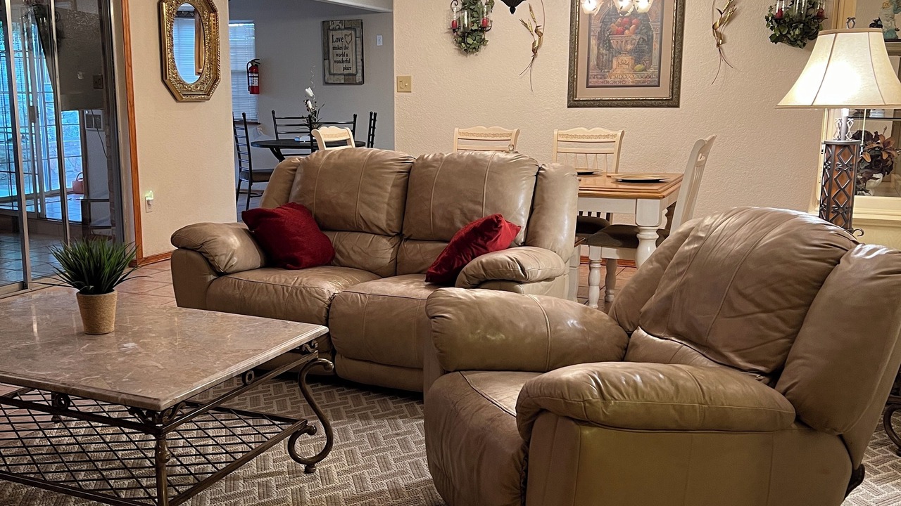 Photo of Livingroom in Biggs Field