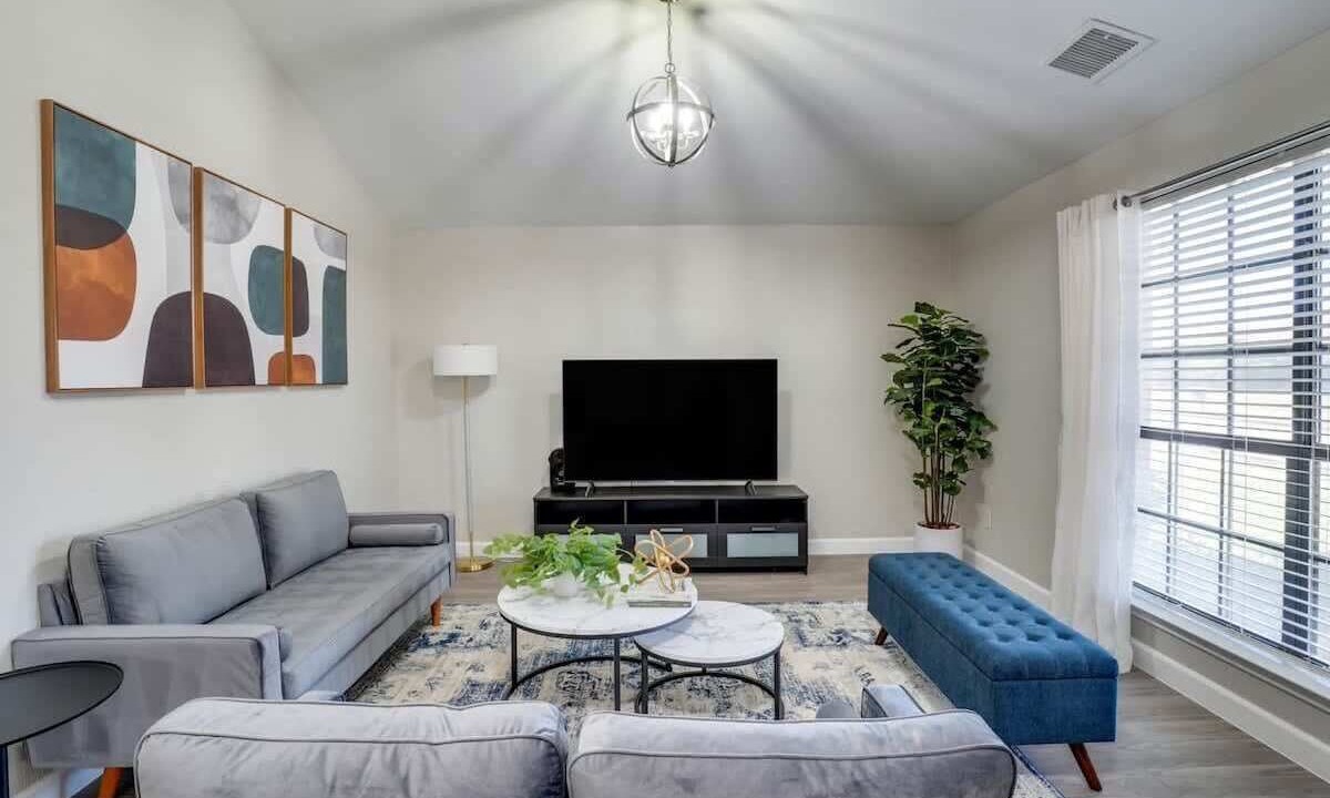 Photo of Livingroom in Lewisville