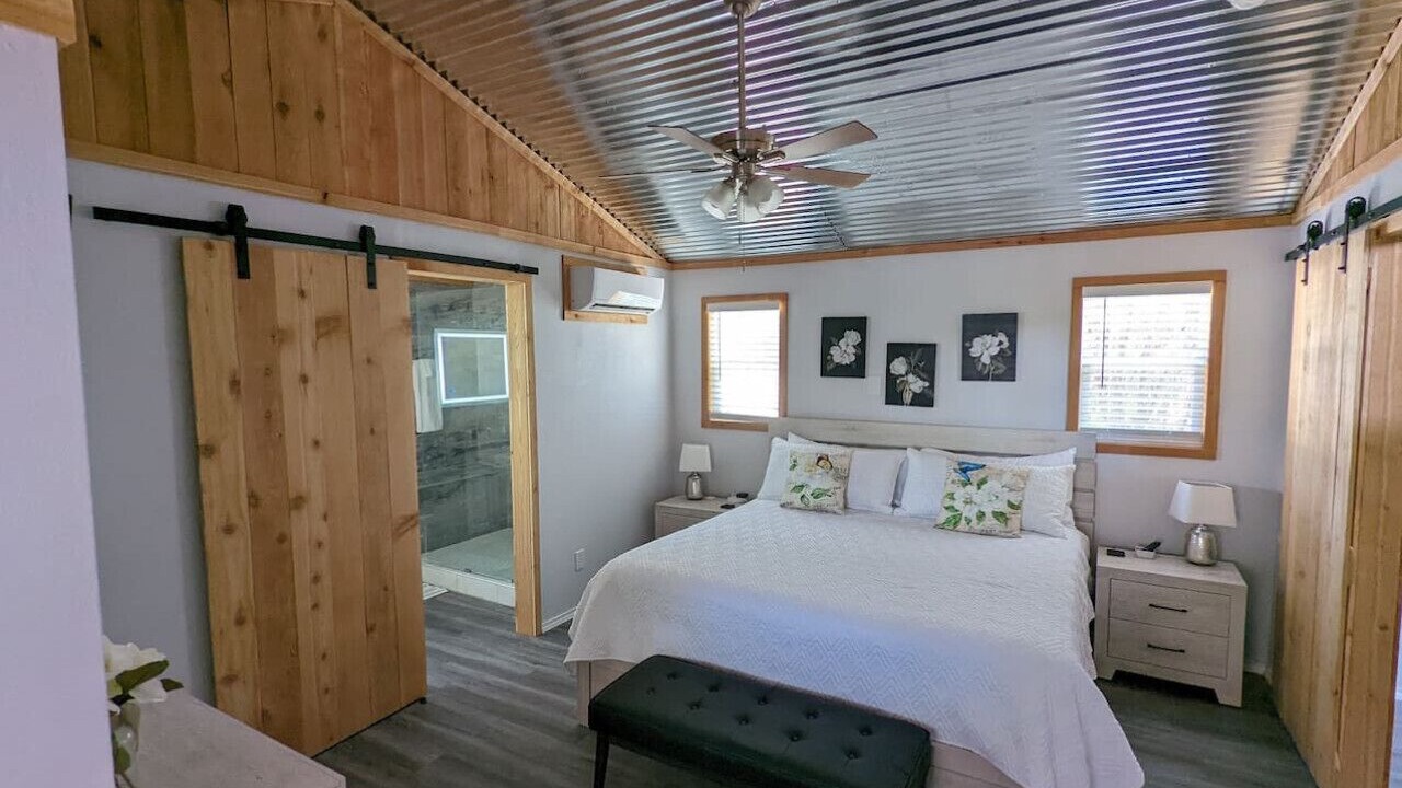 Photo of Bedroom in Paluxy