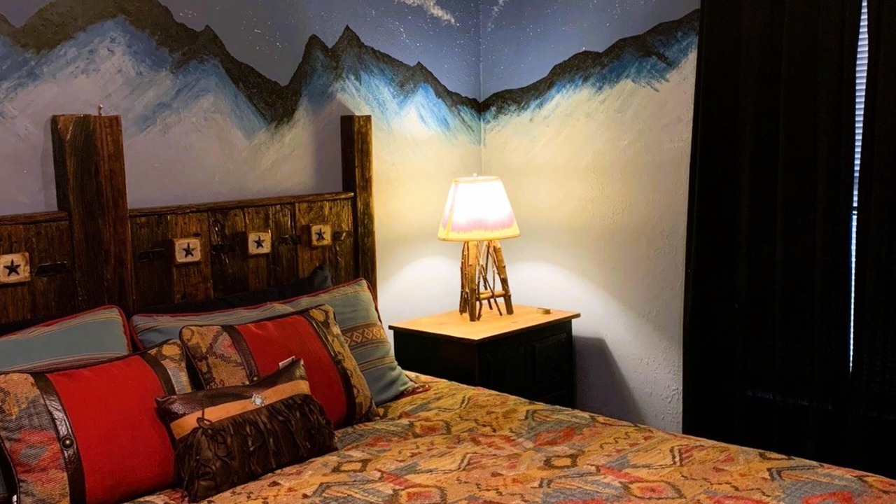 Photo of Bedroom in Ruidoso