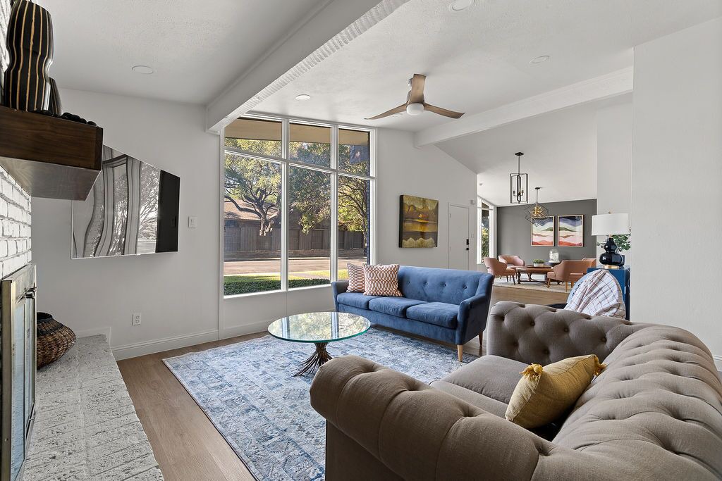 Photo of Livingroom in North Dallas