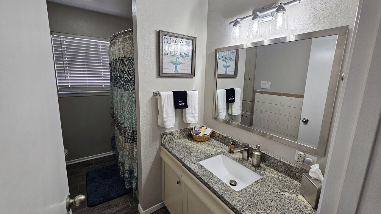 Photo of Bathroom in Vance Jackson