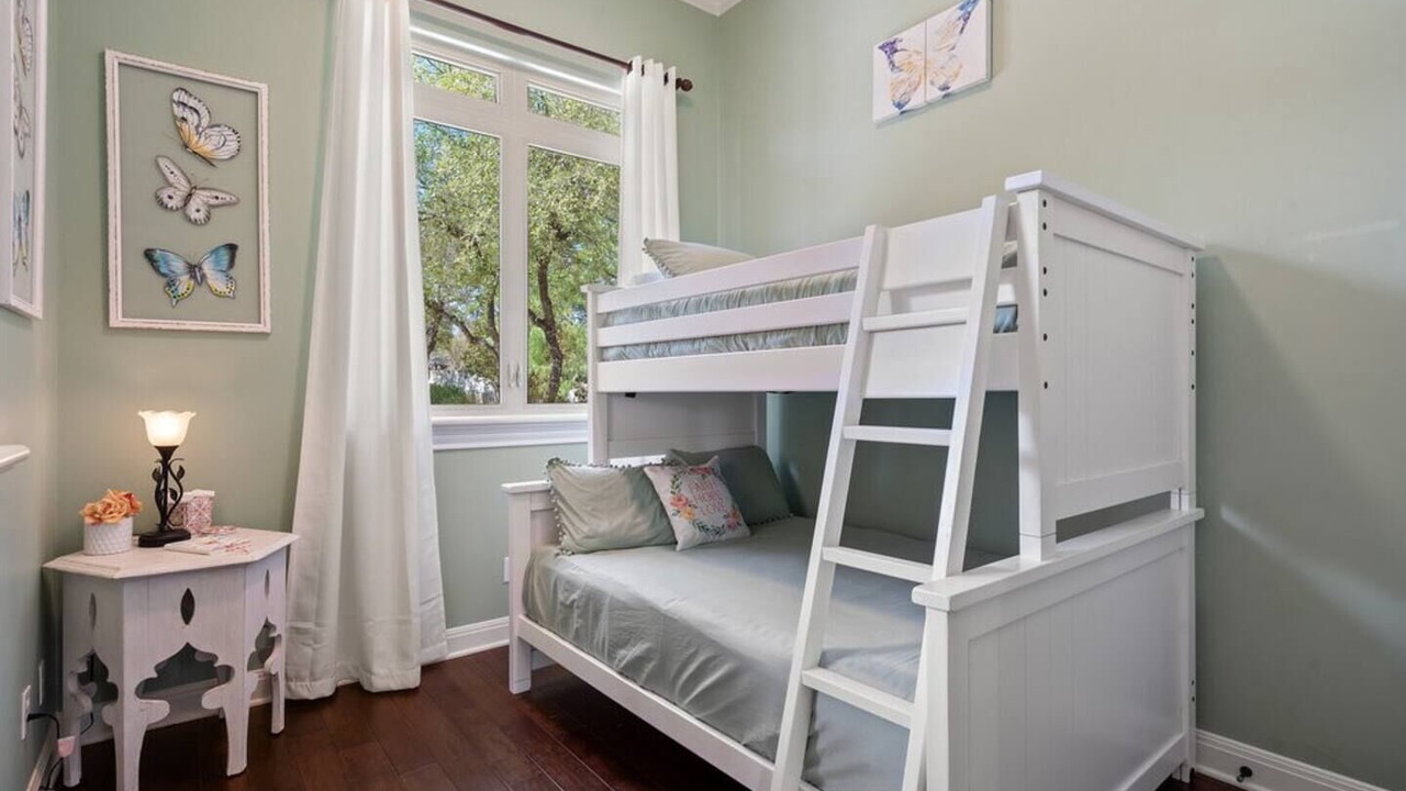 Photo of Bedroom in Paleface Park