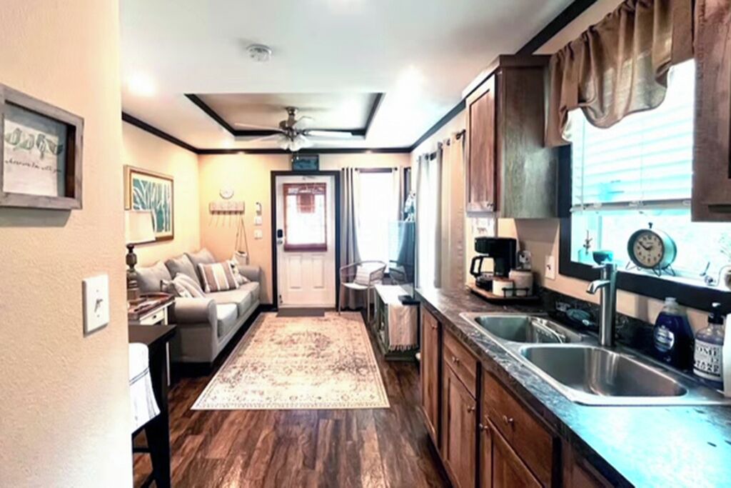 Photo of Livingroom in Canyon Lake