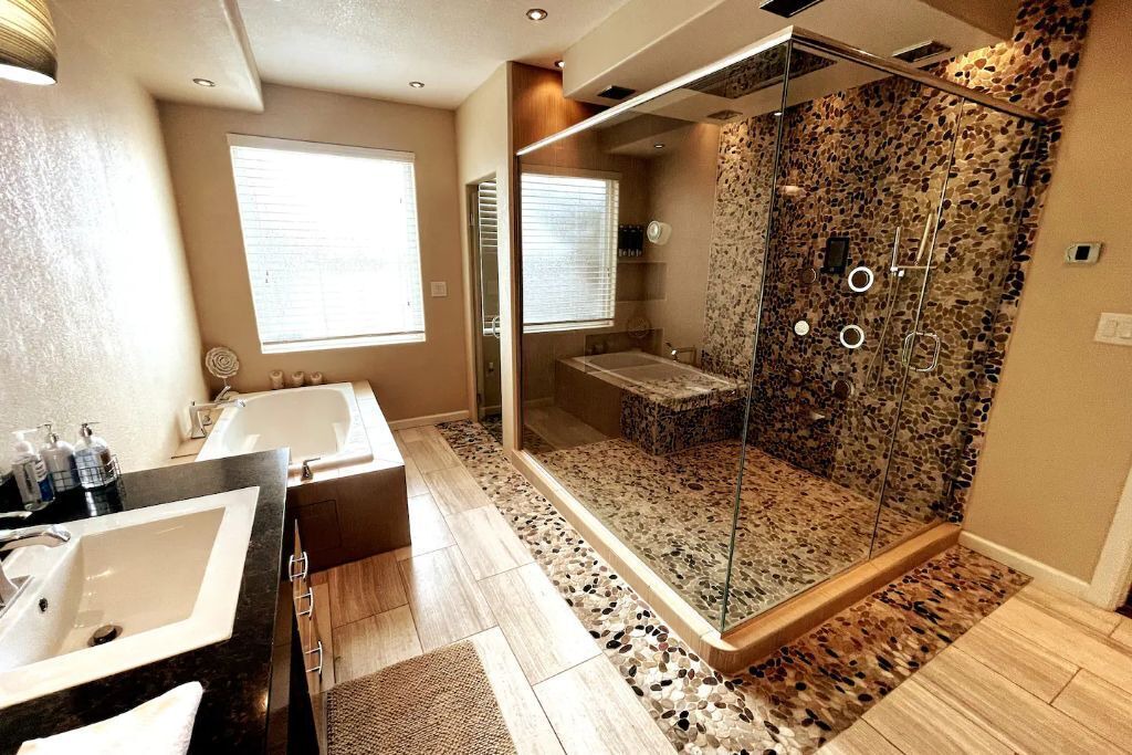 Photo of Bathroom in Bandolero - Tarascas