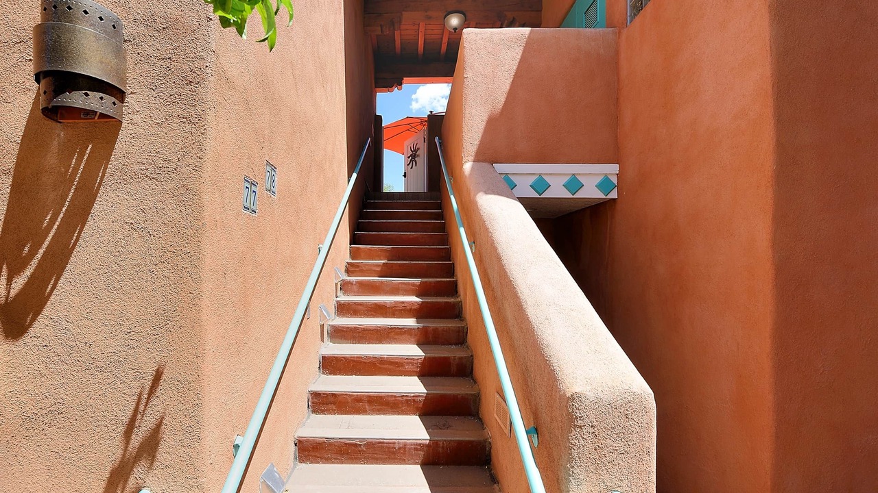 Photo of Others in Downtown Santa Fe