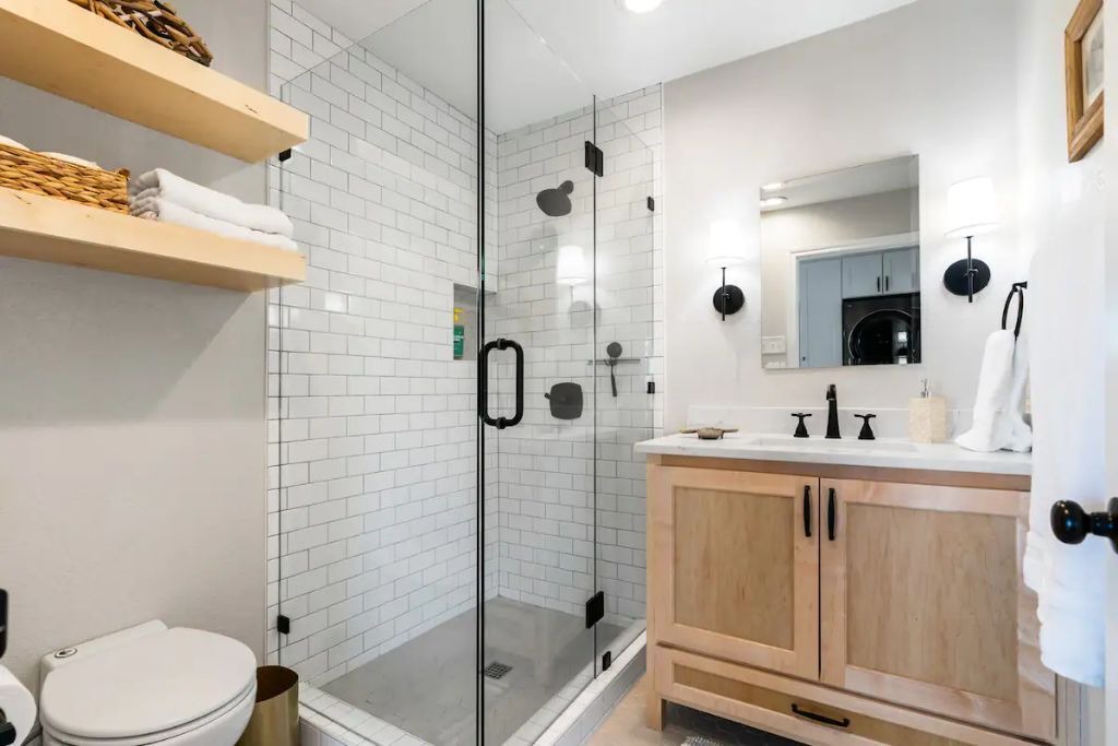 Photo of Bathroom in China Spring