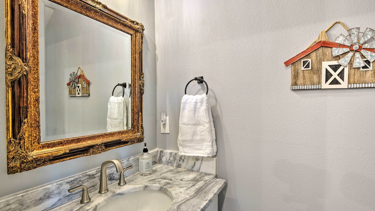Photo of Bathroom in Granbury