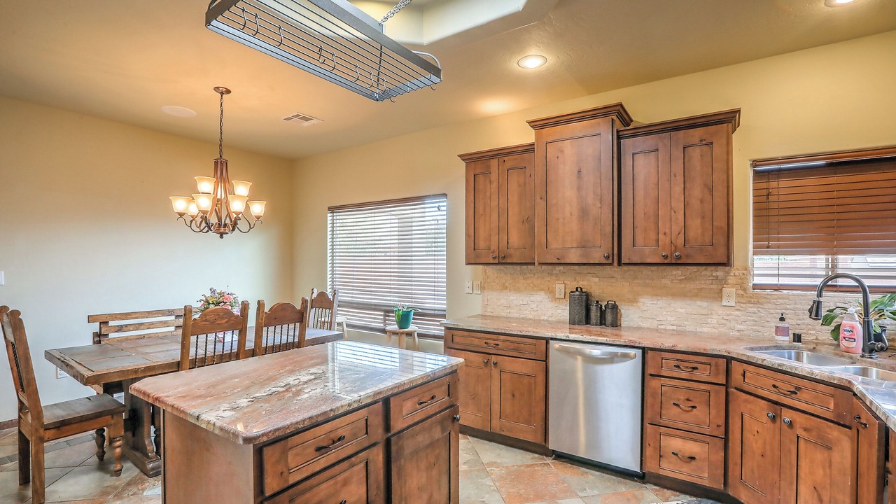 Photo of Kitchen in Alamogordo