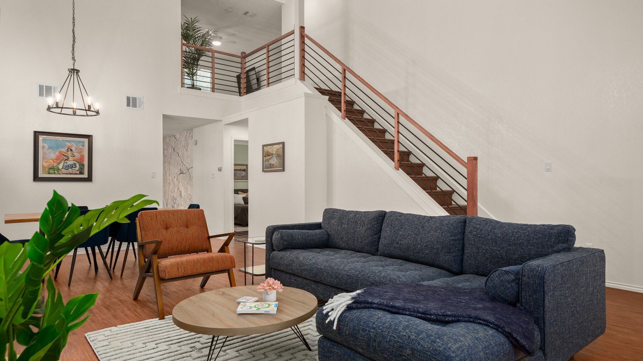 Photo of Livingroom in Cat Hollow
