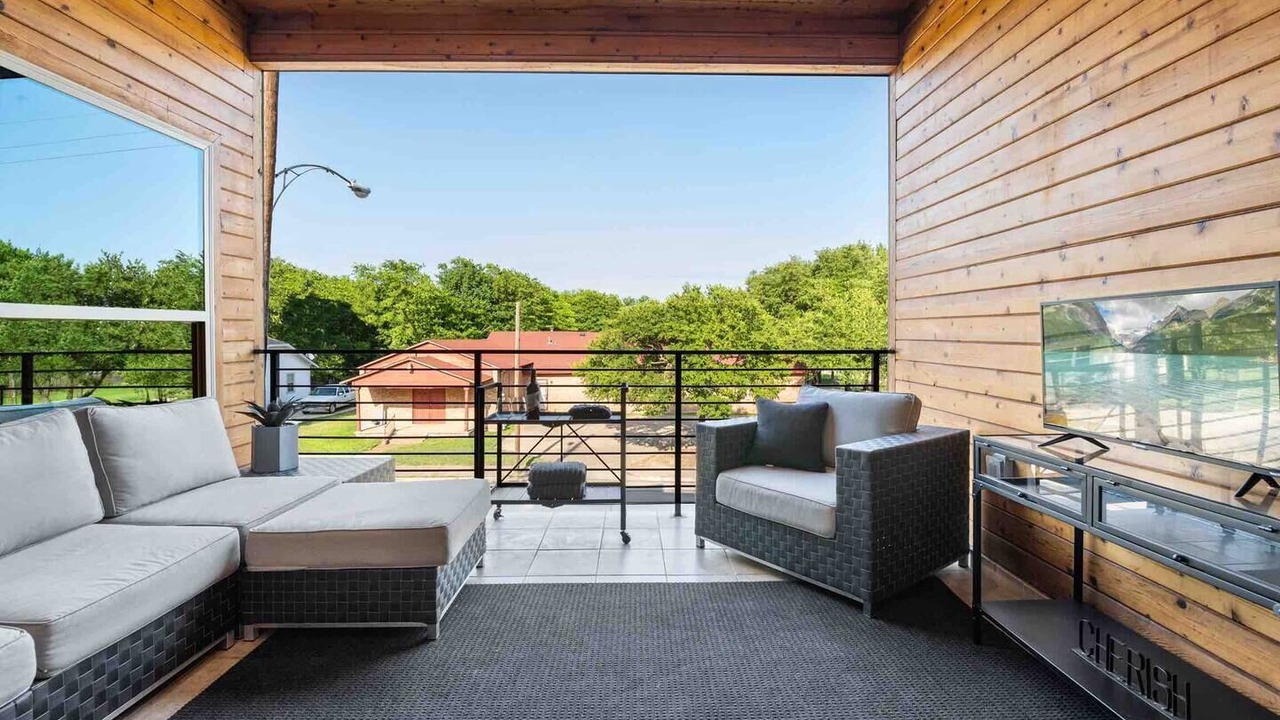 Photo of Outdoor in West Dallas