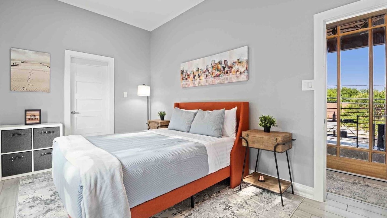 Photo of Bedroom in West Dallas