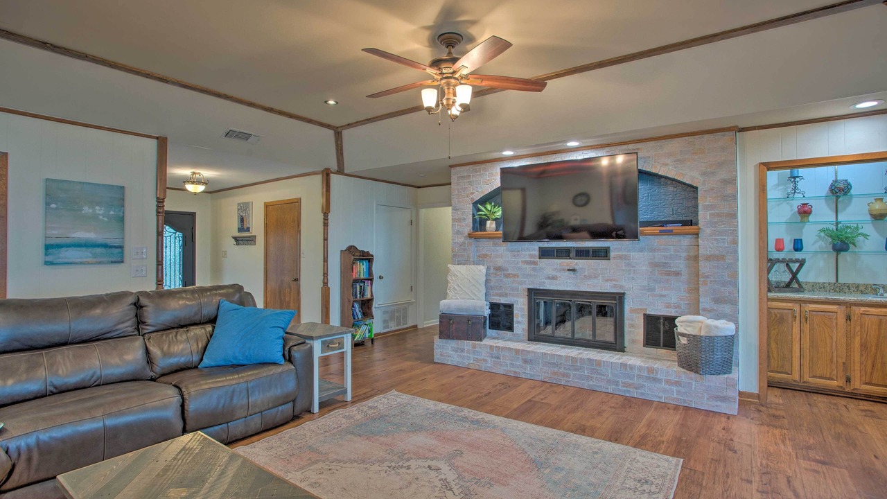 Photo of Livingroom in Berryville