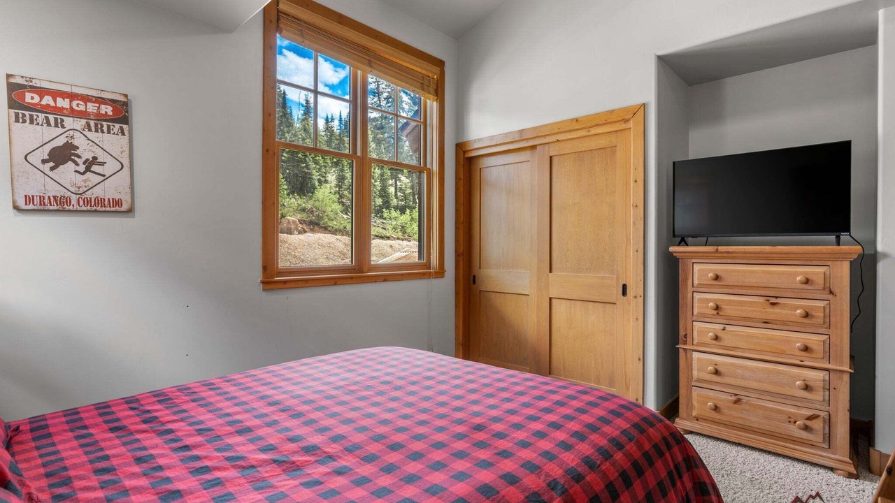 Photo of Bedroom in Purgatory