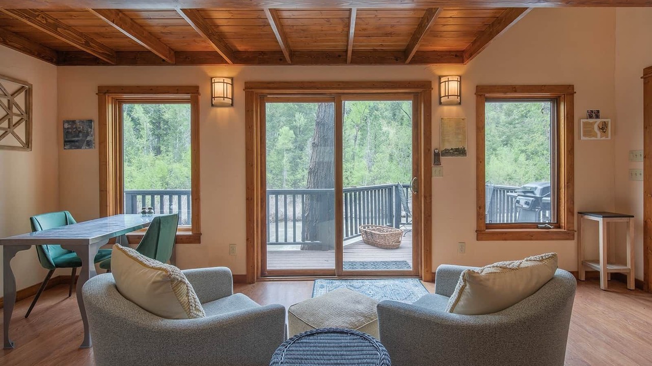 Photo of Livingroom in Placerville
