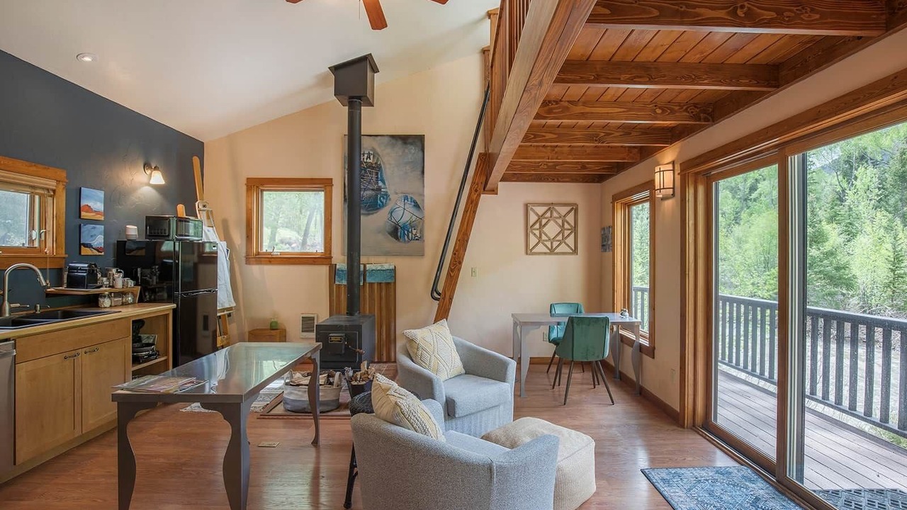 Photo of Livingroom in Placerville