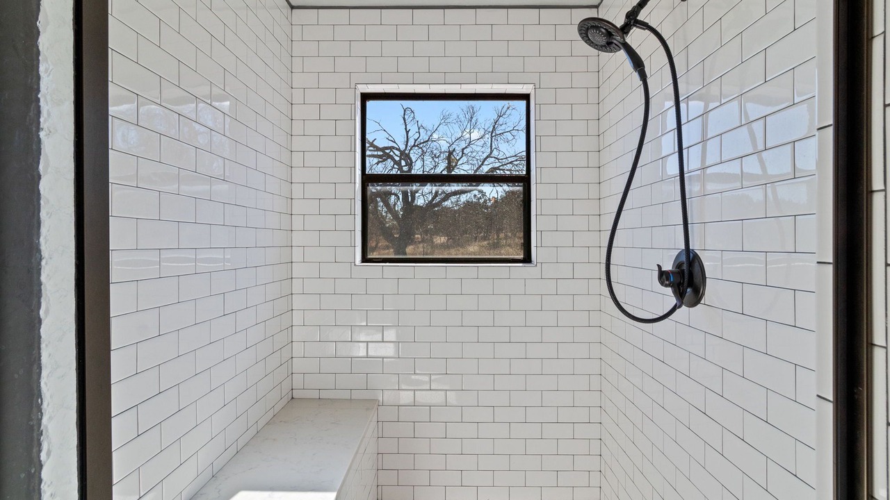 Photo of Bathroom in Harper