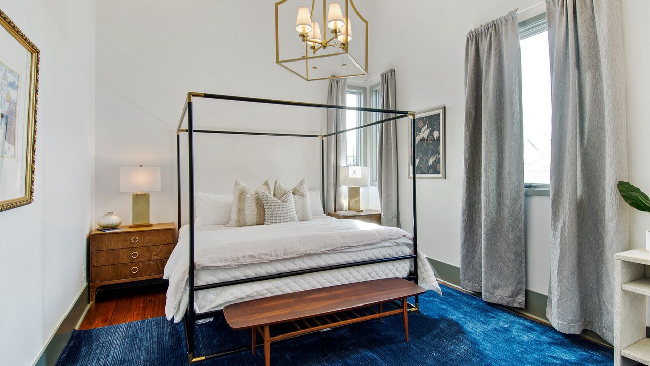 Photo of Bedroom in Irish Channel