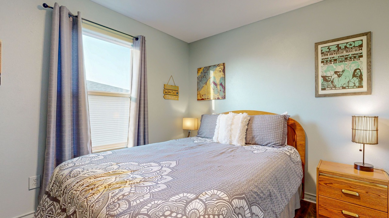Photo of Bedroom in Leeward Sands