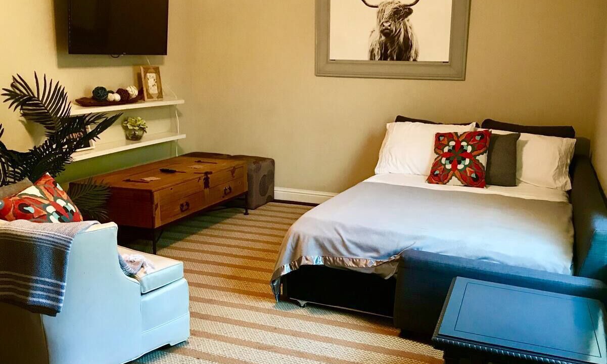 Photo of Bedroom in Lower Greenville
