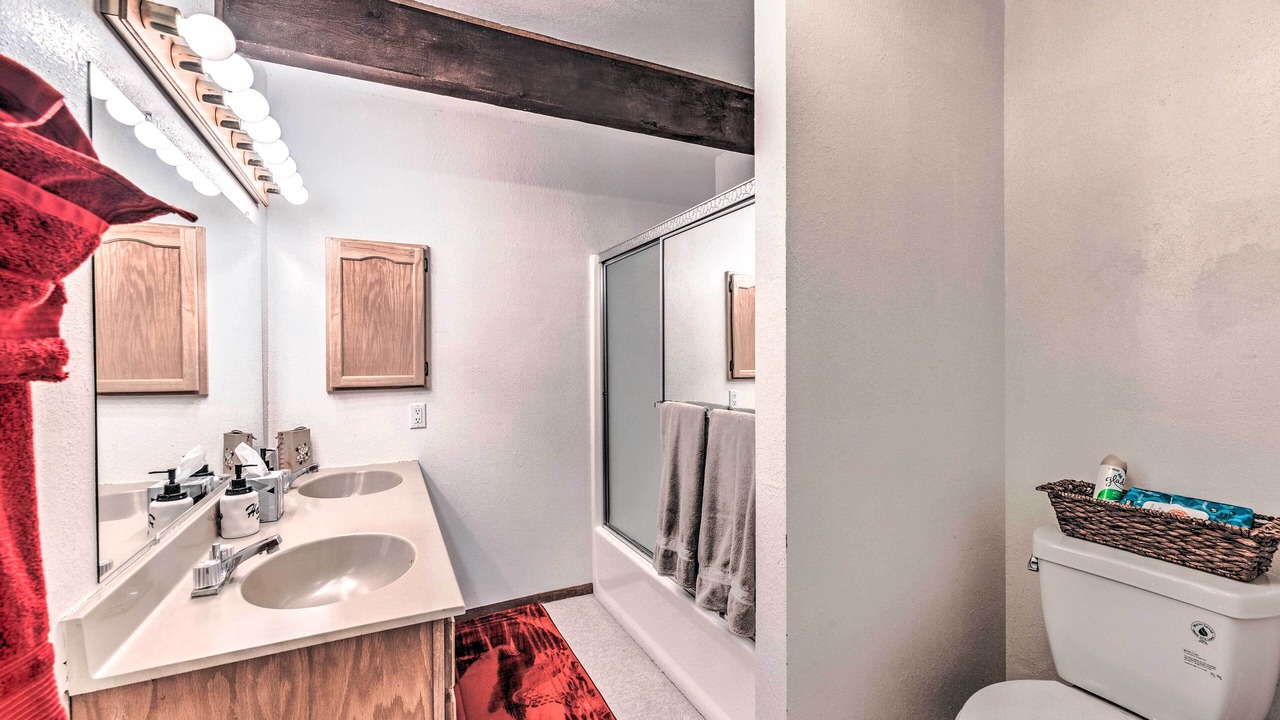 Photo of Bathroom in Ruidoso