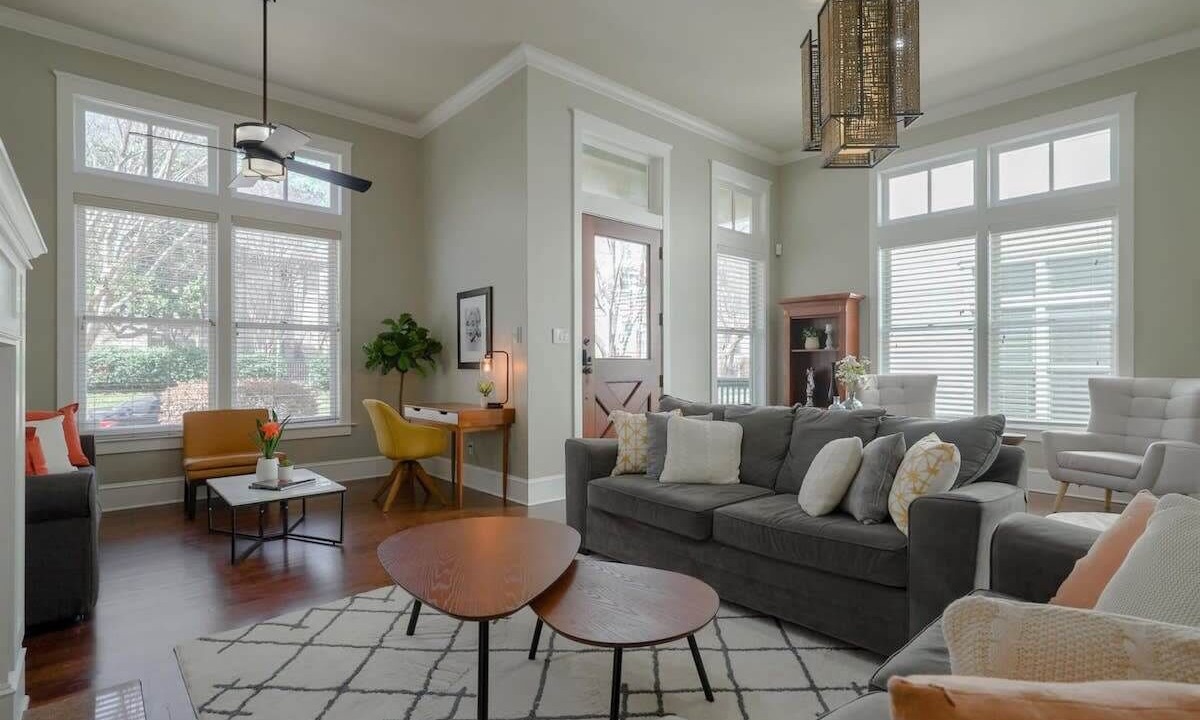 Photo of Livingroom in Uptown