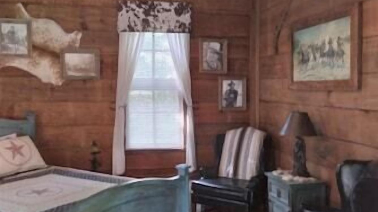 Photo of Bedroom in Palestine