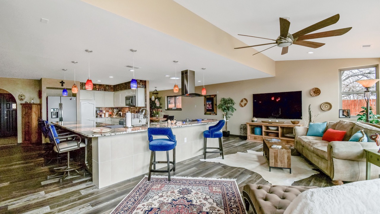 Photo of Livingroom in Rio Rancho