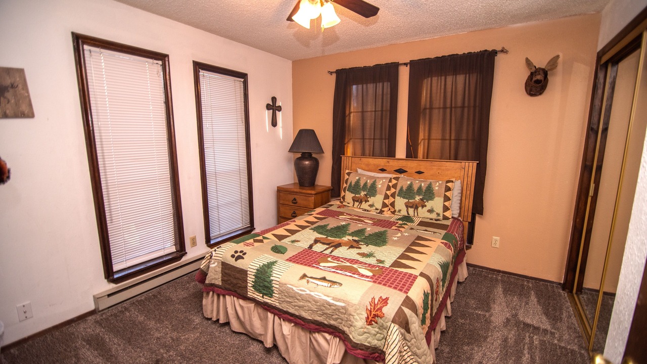 Photo of Bedroom in Ruidoso