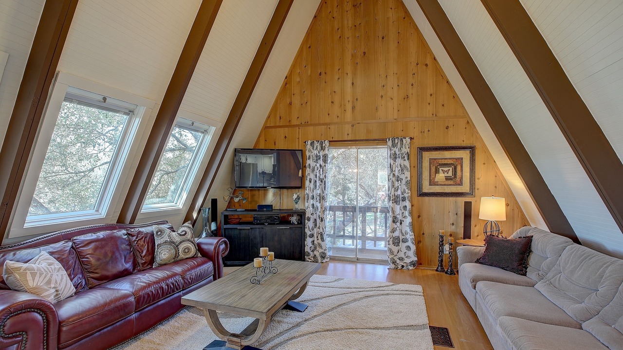 Photo of Bedroom in Lower Basin Lake Travis