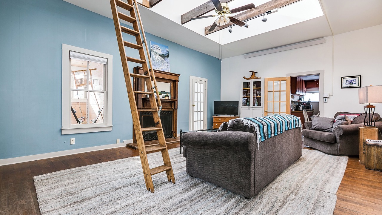 Photo of Livingroom in Silverton